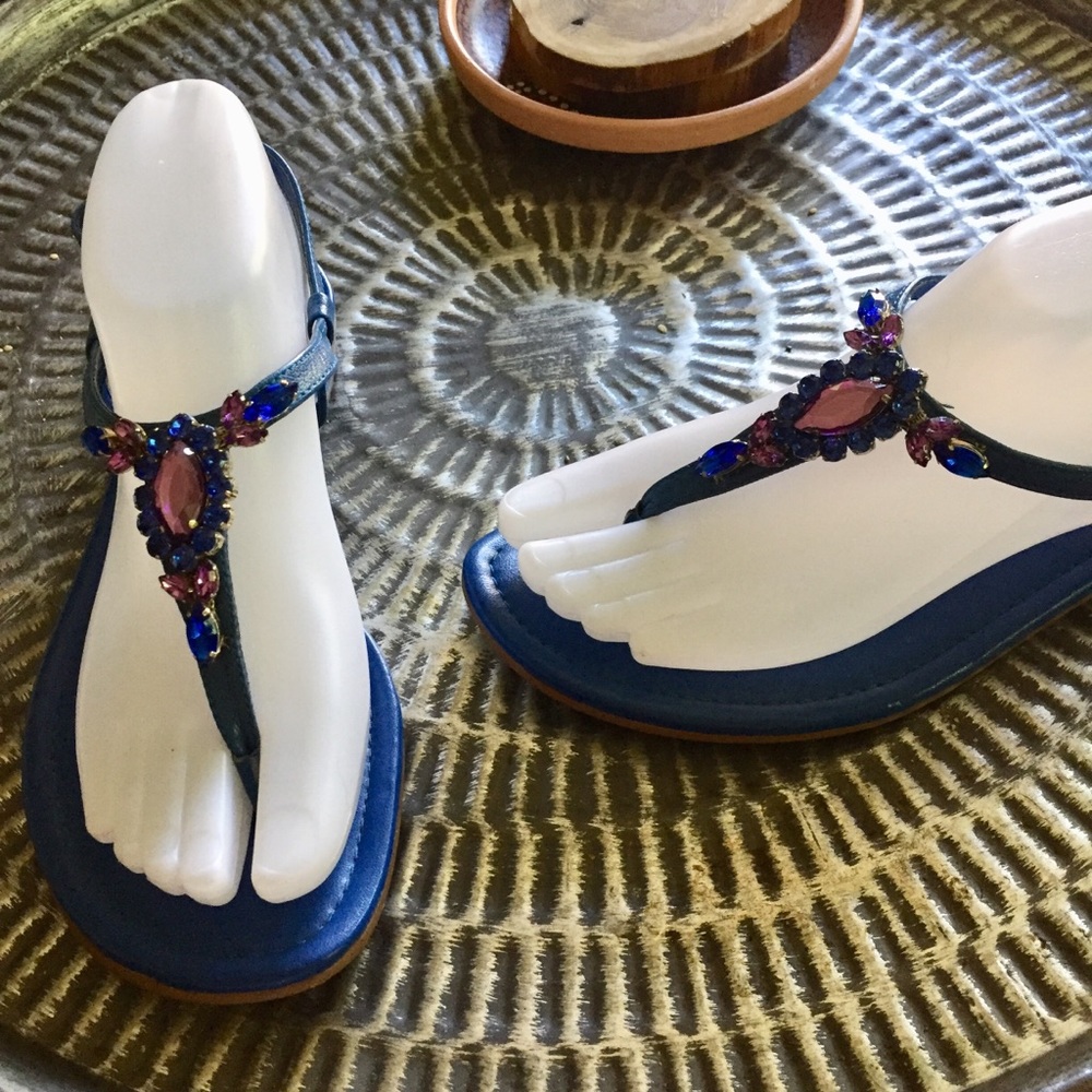 Isola blue sandals jewel Details Sz 7.5 Good Condition